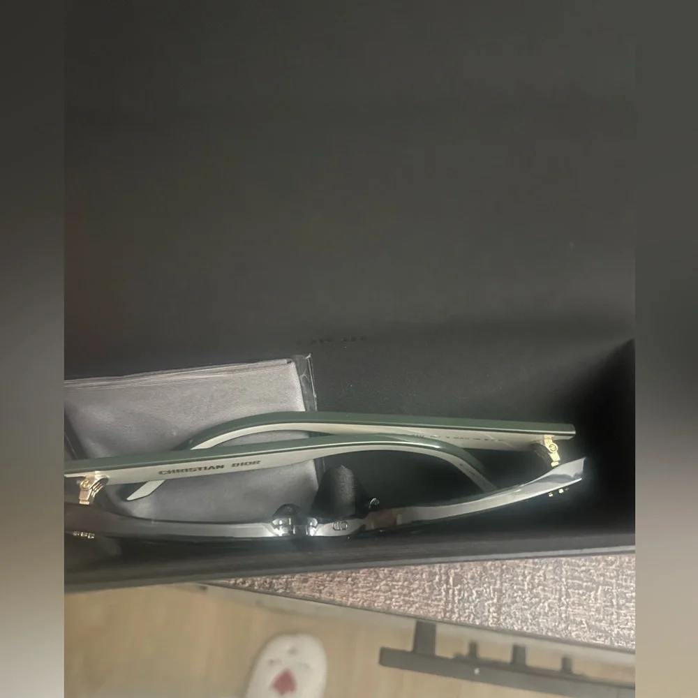 DIOR sunglasses - Picture 7 of 7